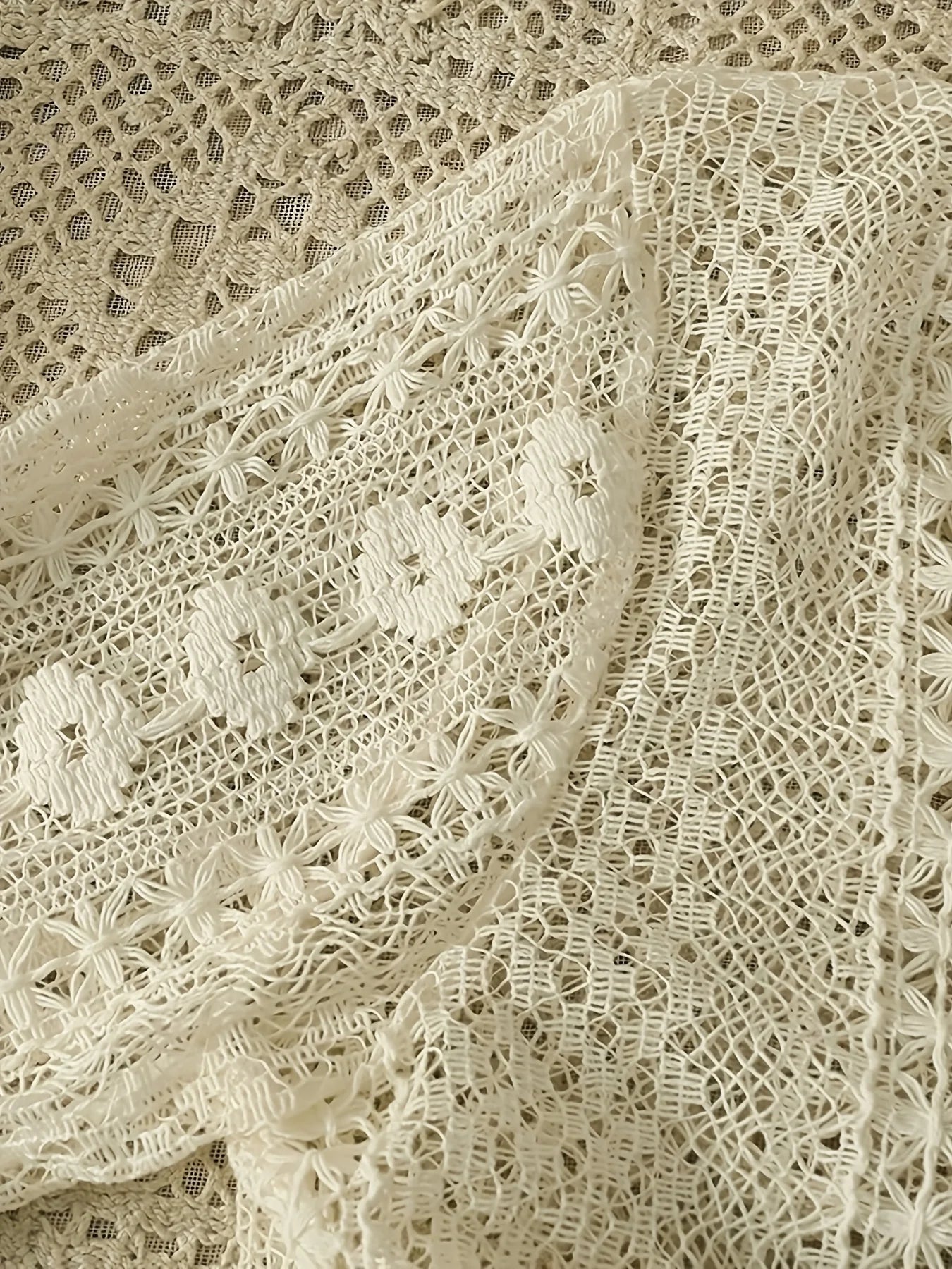 Lightweight Hollow-Out Knit Cardigan