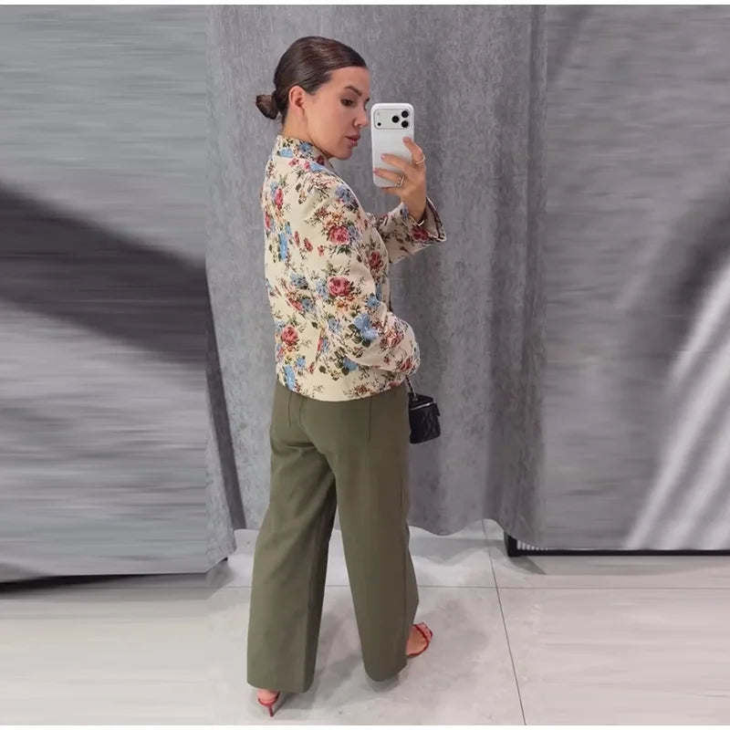 Women Cropped Floral Print Jacket Stand Collar Long Sleeve Button Front Pockets Vintage Loose Short Coat 2026 Autumn Chic Blazer