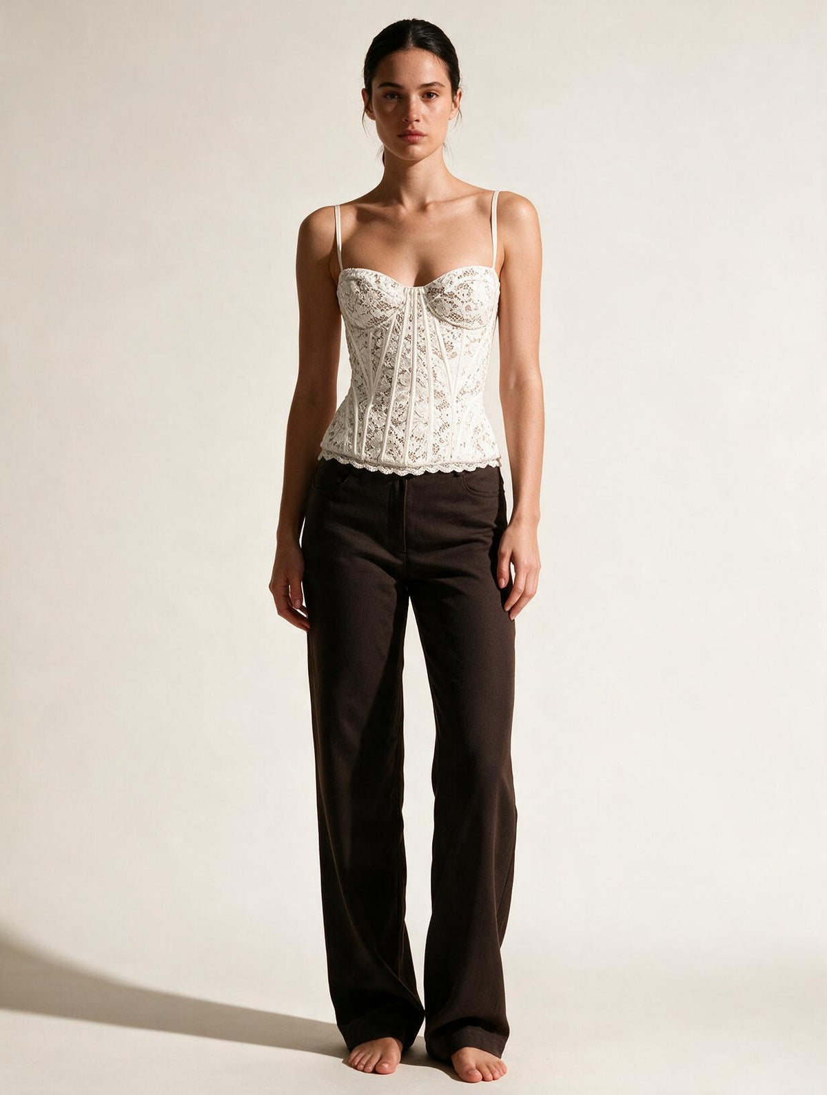 Elettra Ferri lace-trim printed tank top modeled, lightweight sleeveless top with floral print and delicate lace details.